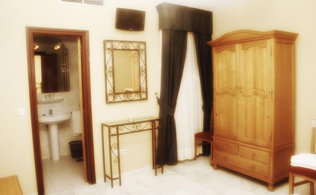 Hostal El Triunfo 코르도바 외부 사진